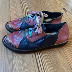 Unique hippie celestial stars moon leather rainbow lace loafer SIZE 9.5